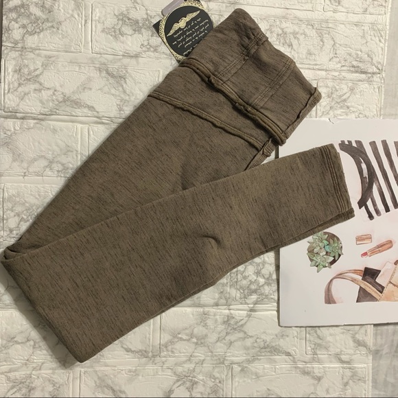 NWT FP High-Rise Ankle Length Hybrid Legging - Picture 12 of 14